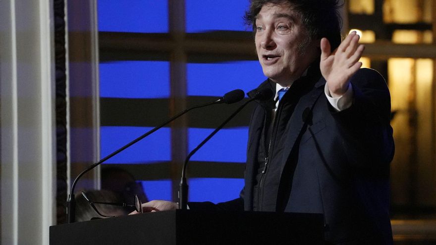 Ante un tibio auditorio empresarial, Milei apuntó a la corrupción kirchnerista pero omitió el nuevo escándalo de su hermana