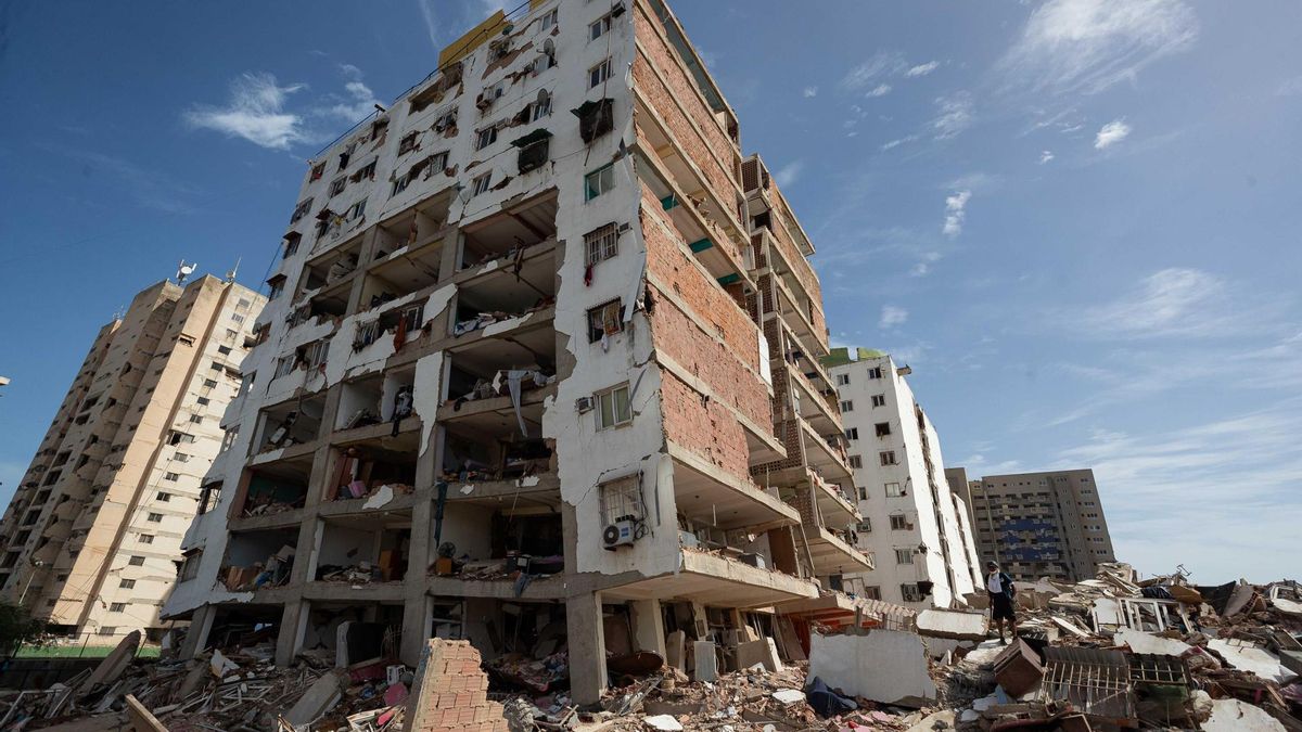 Un edificio en Caracas tras los fuertes terremotos de este miércoles