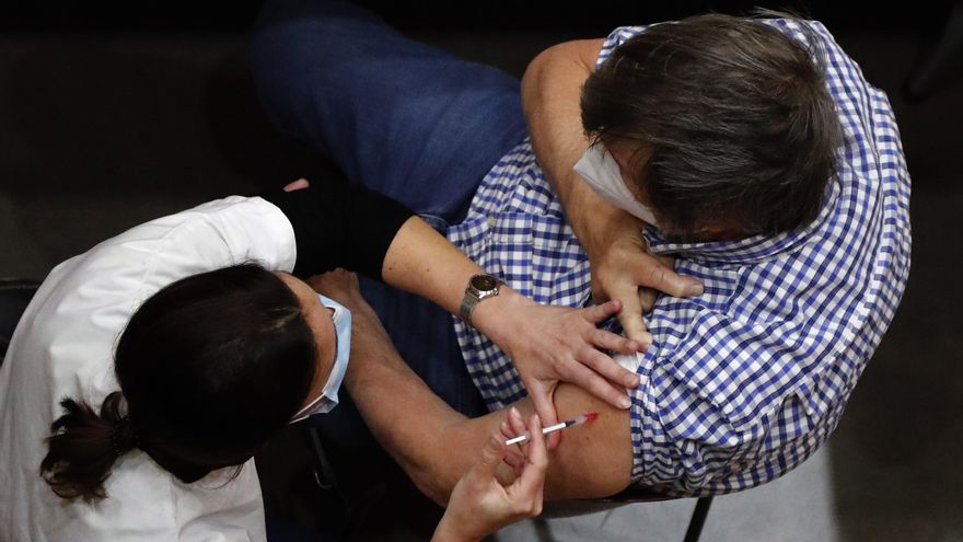 Investigadores prevén que las pruebas de la vacuna española contra la COVID-19 arranquen a finales de año