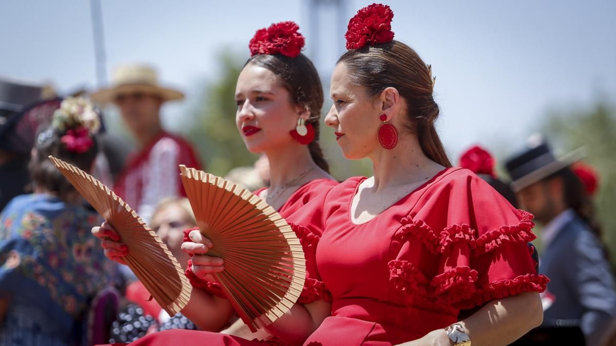 XI Exhibición de carruajes de tradición y llegada del estandarte de la Virgen de la Salud