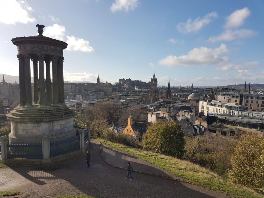 La vieja Edimburgo desde Calton Hill.
