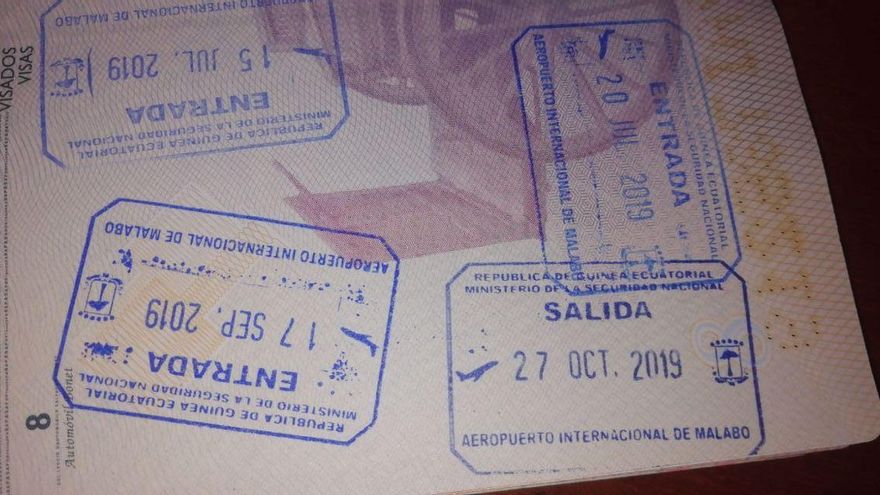 Una de las páginas más recientes del pasaporte de Eduardo Tamayo.