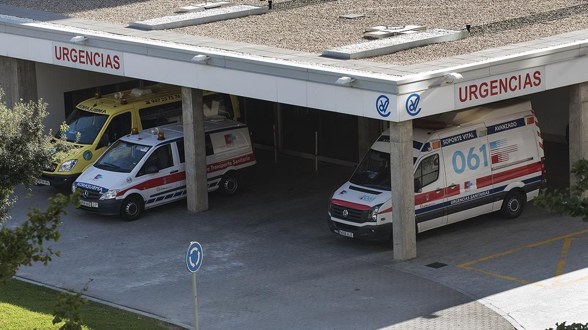 Urgencias del Hospital Universitario Marqués de Valdecilla. | JOAQUÍN GÓMEZ SASTRE