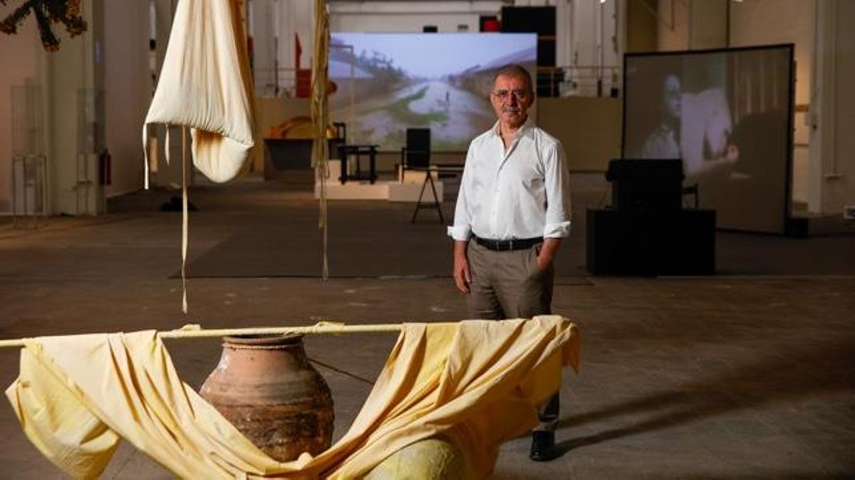 Manolo Borja-Villel, comisario de la exposición 'Fabular paisajes' que plantea cómo los museos deberían plantear la revisión de sus colecciónes.