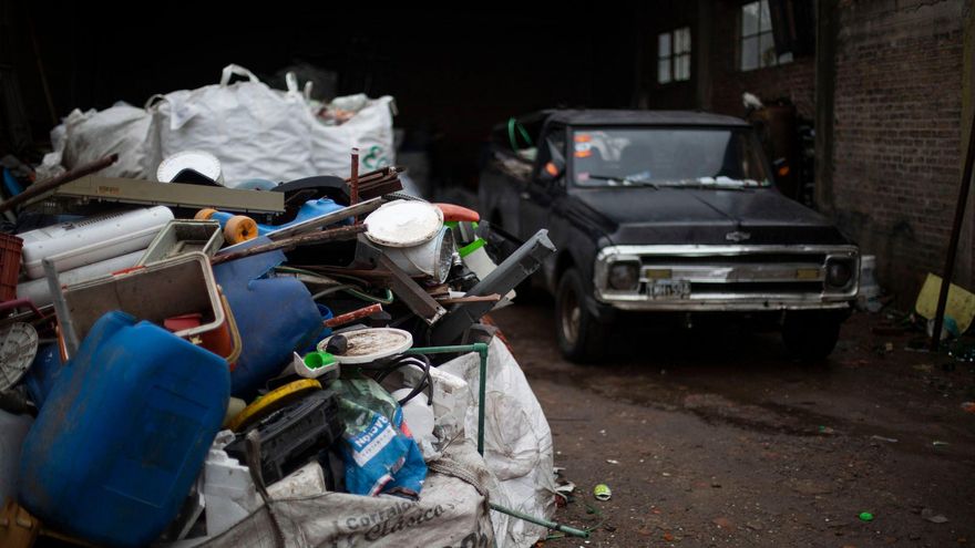 En los últimos seis meses se multiplicó la cantidad de personas que se dedica al cartoneo