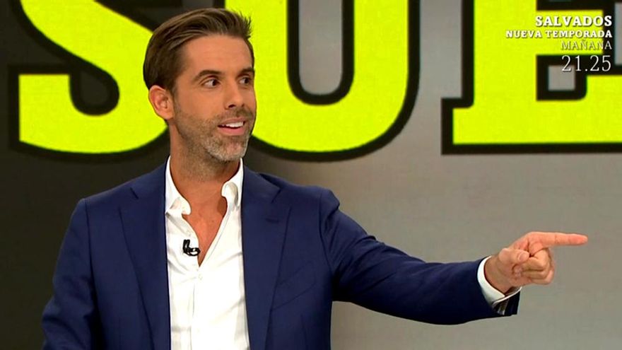 El reproche de José Yélamo a Ayuso por criticar que el presidente se suba el sueldo: "Ella cobra 20.000 euros más"