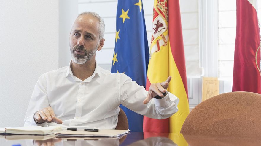 Educación retrasa la incorporación al nuevo curso de los docentes cántabros interinos hasta después de la huelga