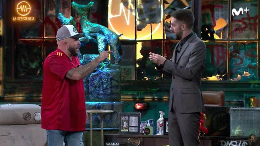 Kiko Rivera regaló a Broncano lo más codiciado por Telecinco y el presentador respondió con "Stop LGTBIfobia"