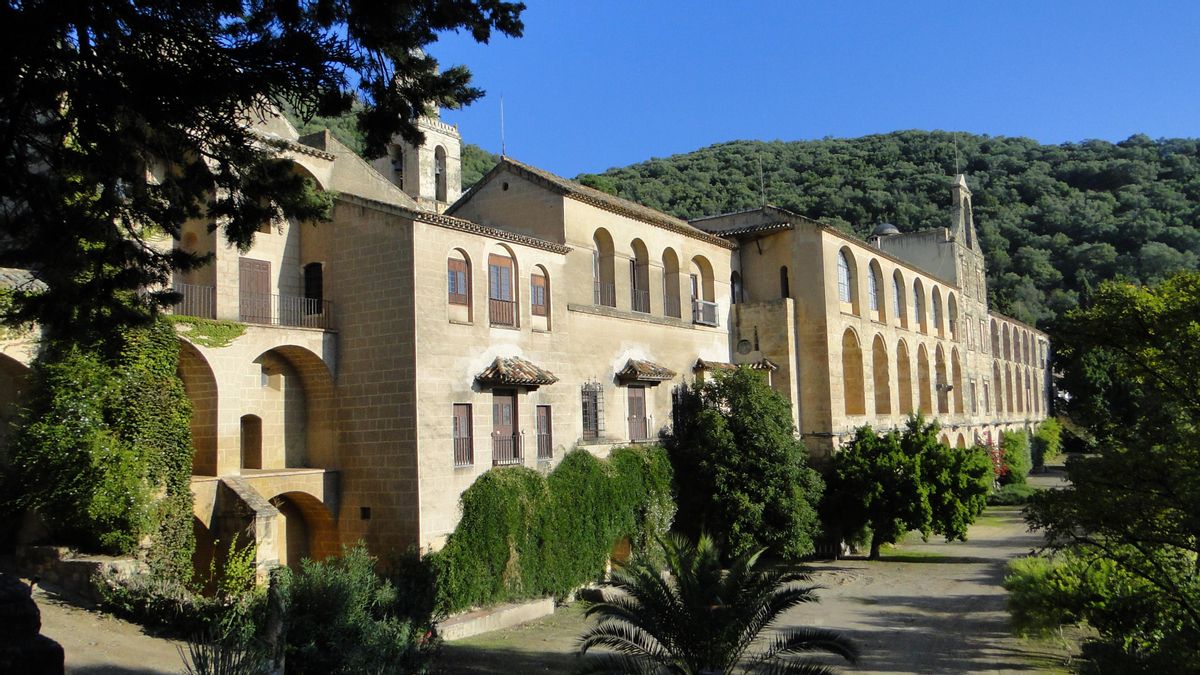 El monasterio gótico del siglo XV que convive junto a Medina Azahara en las faldas de la sierra de Córdoba
