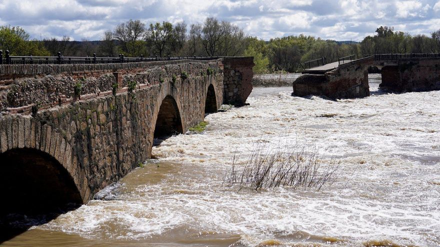 Tres meses de la caída del puente viejo de Talavera: a la espera de un presupuesto que permita recuperar "su esencia"