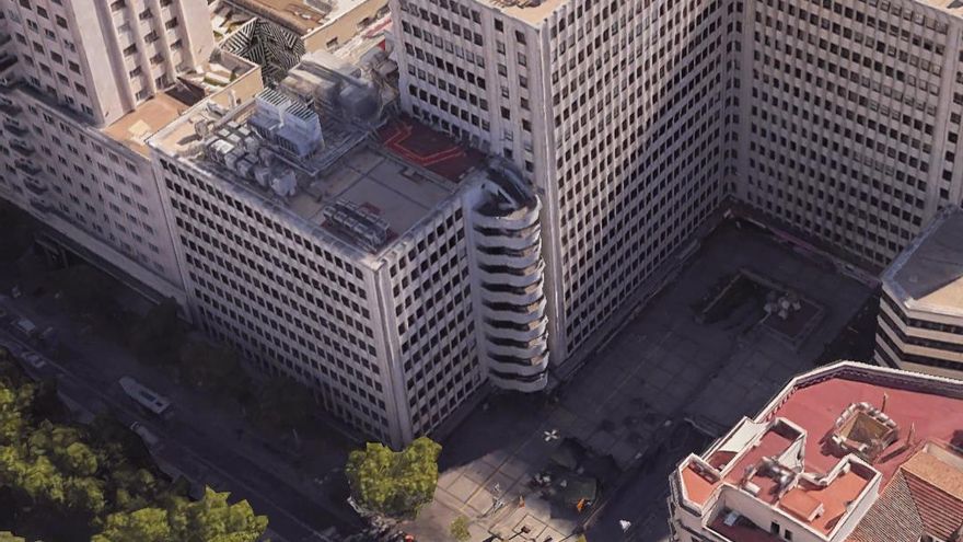 La Policía investiga la muerte de una mujer en un piso junto a la Plaza de España de Madrid