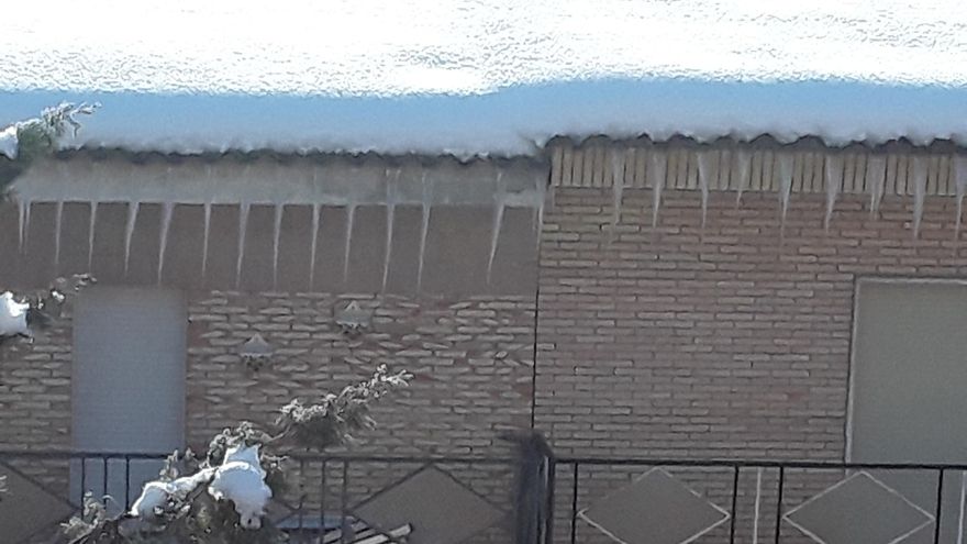Carámbanos de hielo en Toledo