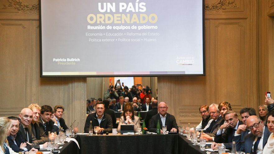 Bullrich ensayó una reunión de gabinete buscando ganar iniciativa electoral