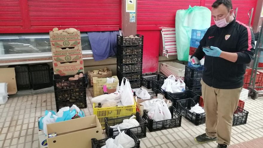 Unas 75 tiendas se unen a una web solidaria que favorece comercio local y lleva pedidos a casa