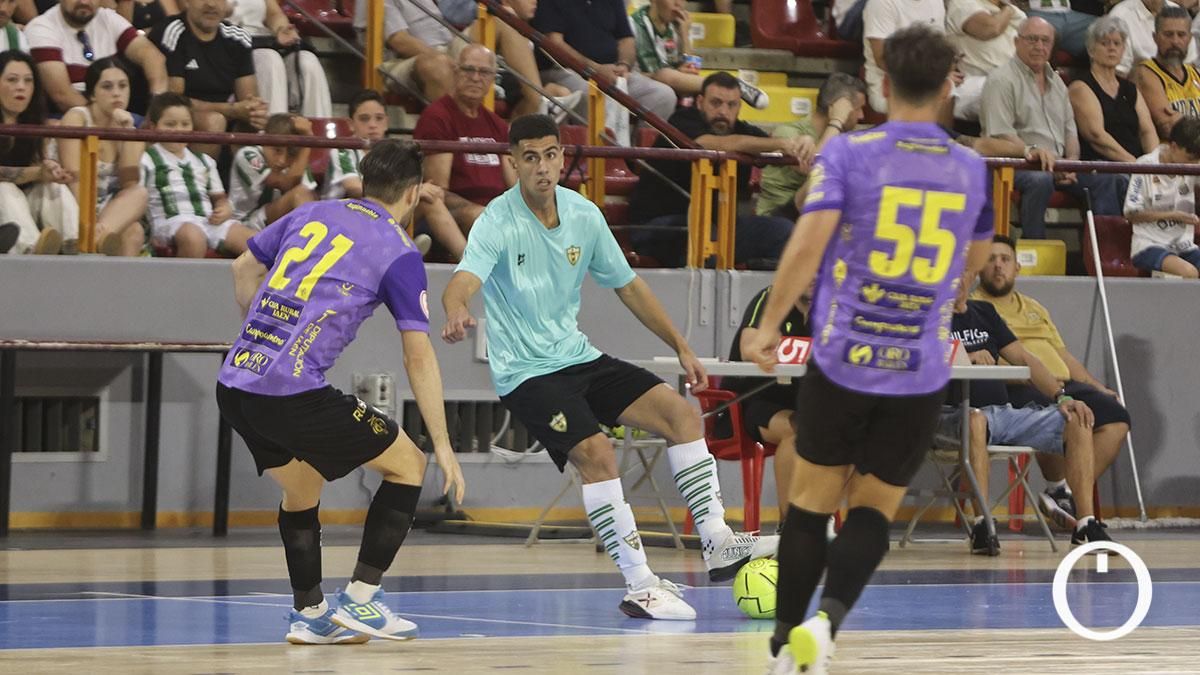 El partido amistoso del Córdoba Patrimonio contra el Jaén FS, en imágenes