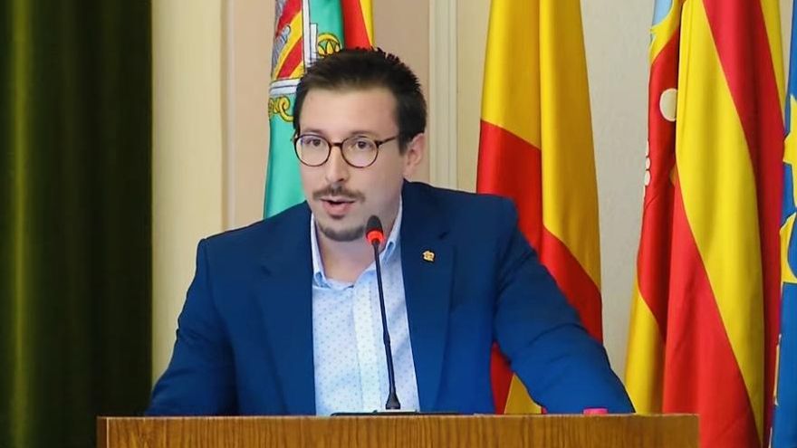 Vox pide retirar libros con temática LGTBI de secciones infantil y juvenil de las bibliotecas municipales de Castelló