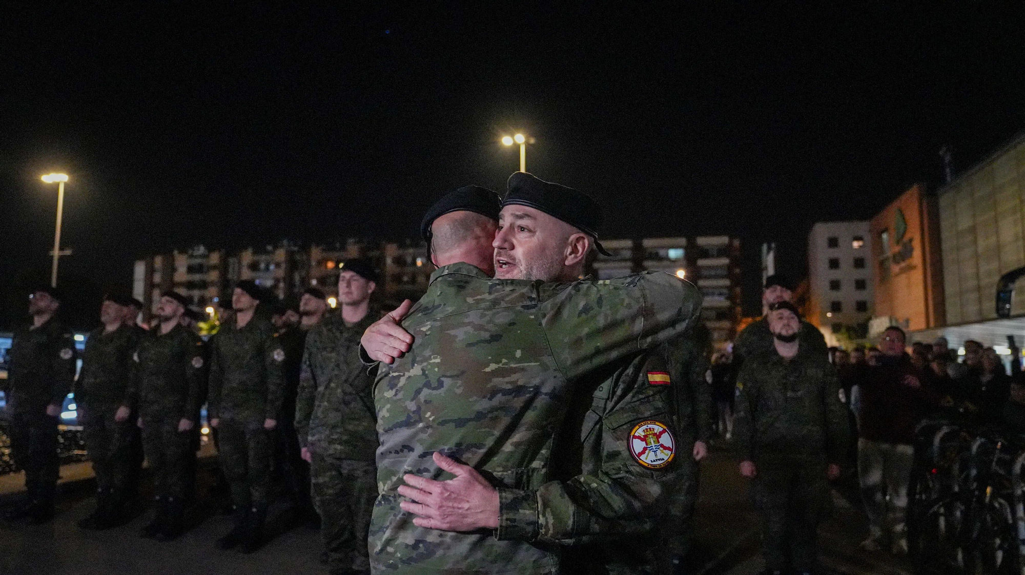 Llegada de la 1º rotación del contingente eFP XVII, con los componentes de la Brigada 'Guzmán el Bueno' X.