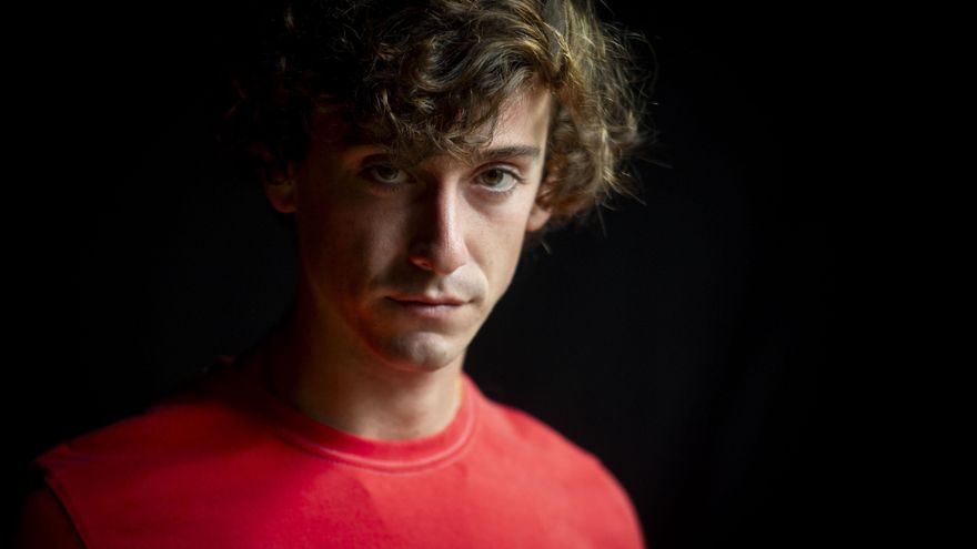 Guitarricadelafuente, cantante: “Constantemente intentamos dejar de ser nosotros mismos para ser más cool”