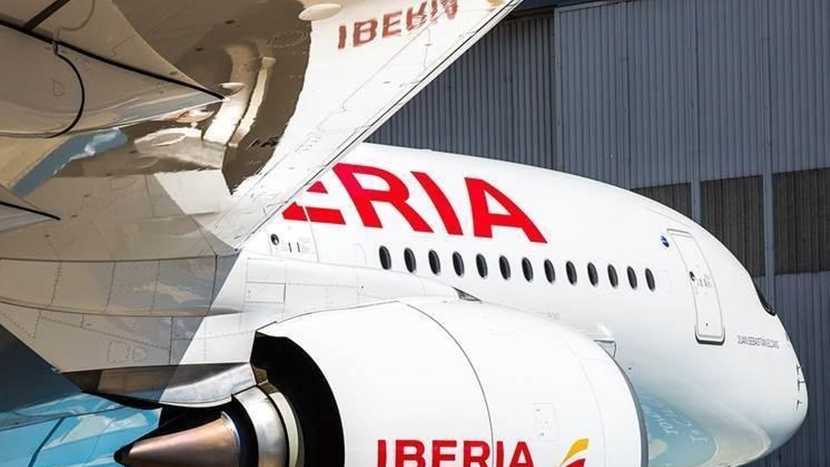 Iberia cancela 12 vuelos entre Barcelona y Madrid por la huelga general de este viernes en Cataluña