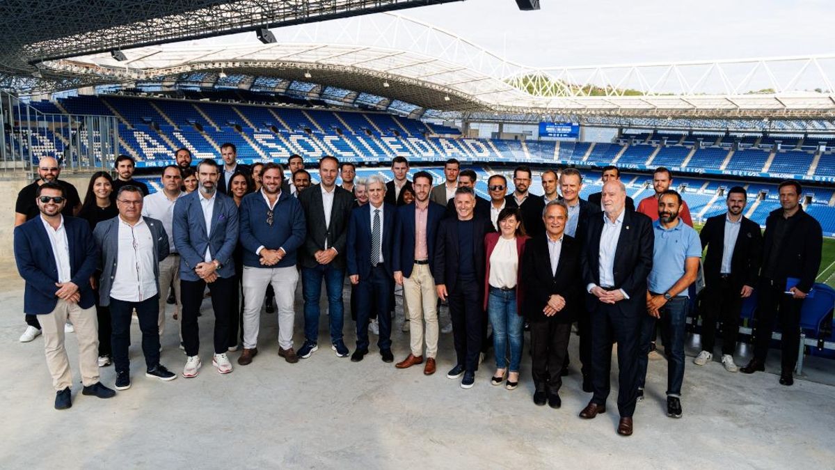 No al Mundial 2030 en Donostia, sí al decrecimiento turístico