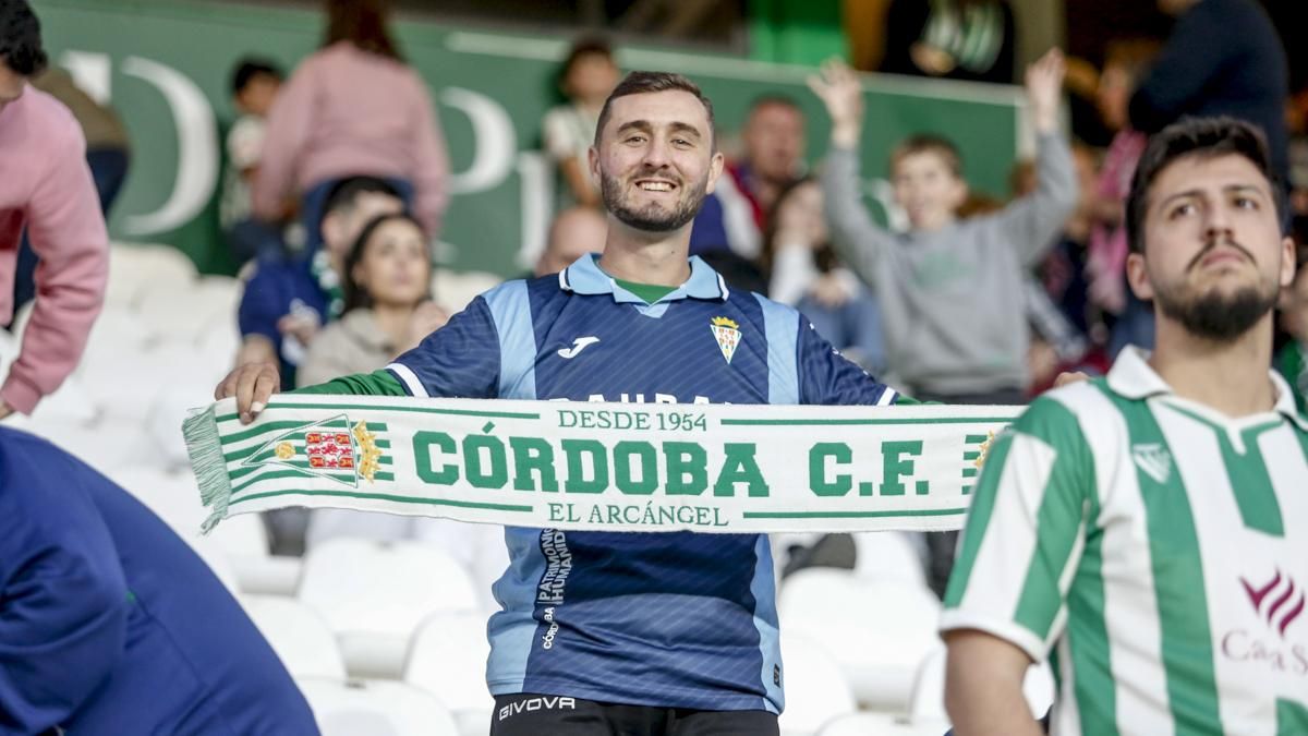 Grada Blanquiverde del Córdoba CF - Real Zaragoza