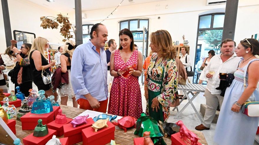 Presentación de la nueva colección de Meninas de Felipao en La Central, con la asistencia de la alcaldesa de Santander, Gema Igual