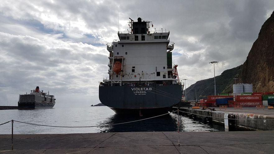 Cae el tráfico de pasajeros en el Puerto de la capital un 22,27% y el movimiento de mercancías un 3,28% de enero a mayo