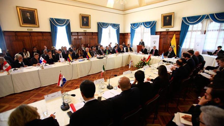 Los países reunidos en Quito instan a seguir acogiendo a emigrantes venezolanos