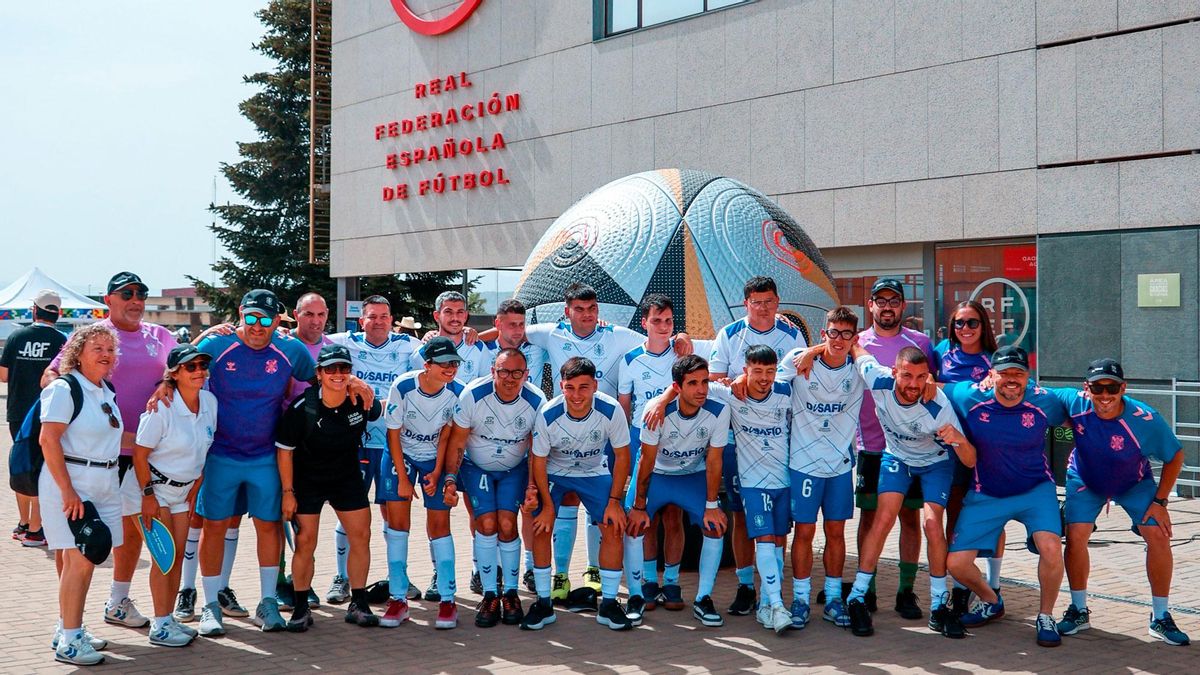 El CD Tenerife EDI cierra con honores su sexta participación en LaLiga Genuine Moeve