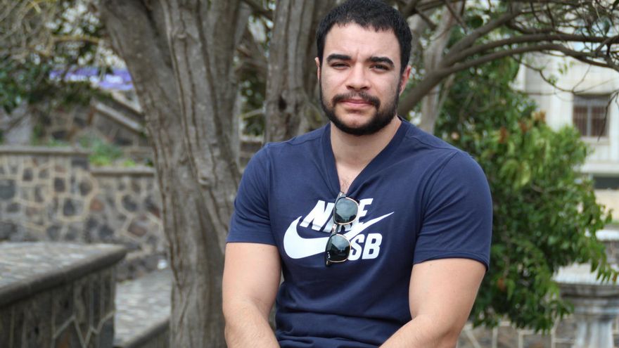 Cuando superas pruebas físicas y orales para ser abogado militar, pero te excluyen por un tumor curado y sin secuelas