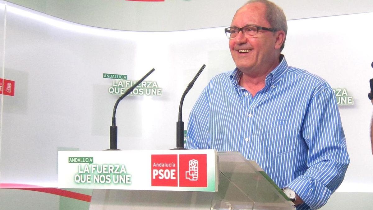 Cornejo (PSOE-A) insta a Moreno (PP-A) a explicar los "sobresueldos de origen sospechoso que ha cobrado en su partido"