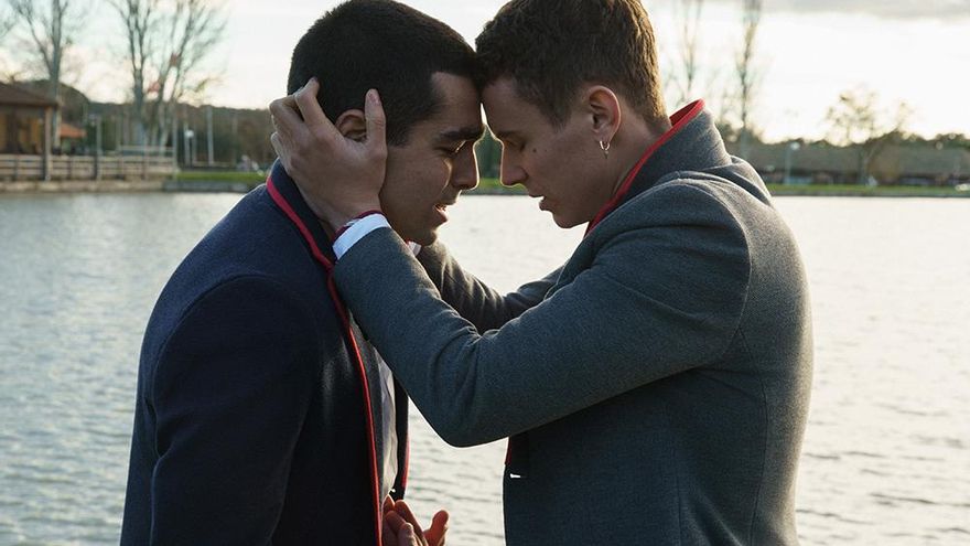 Omar Ayuso y Arón Piper en 'Élite'