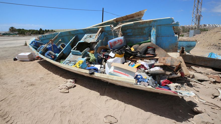 Contenidos de una patera llegada a las costas de Gran Canaria.