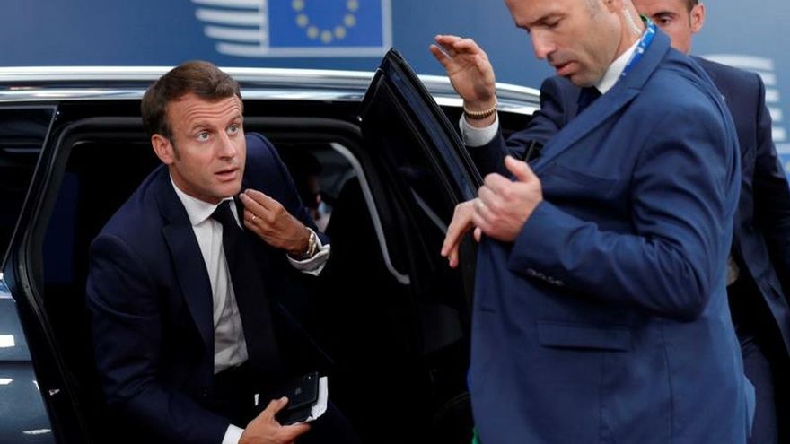 Macron pide a Irán que no sobrepase los límites de su reserva de uranio