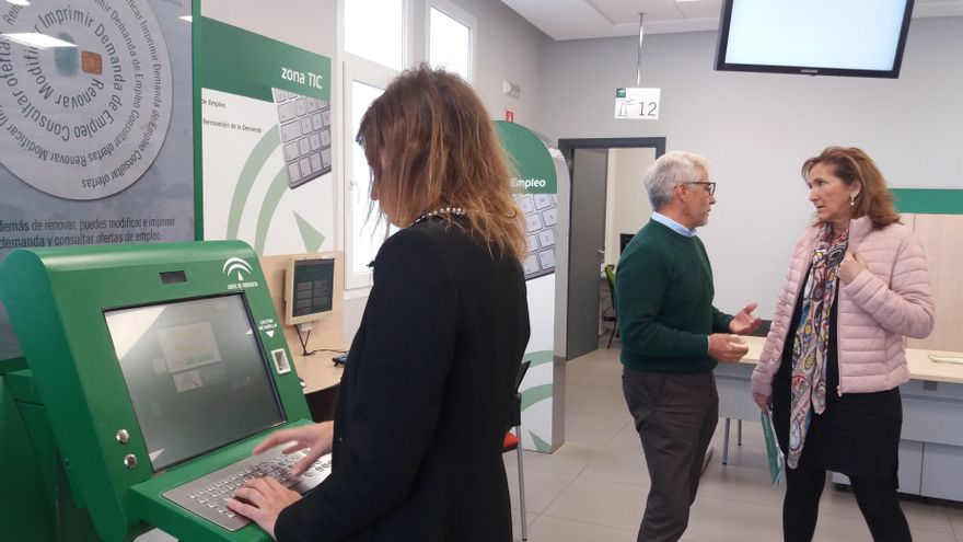 Hablan los "interinos exprés": "No somos responsables de la chapuza de la Junta de Andalucía"