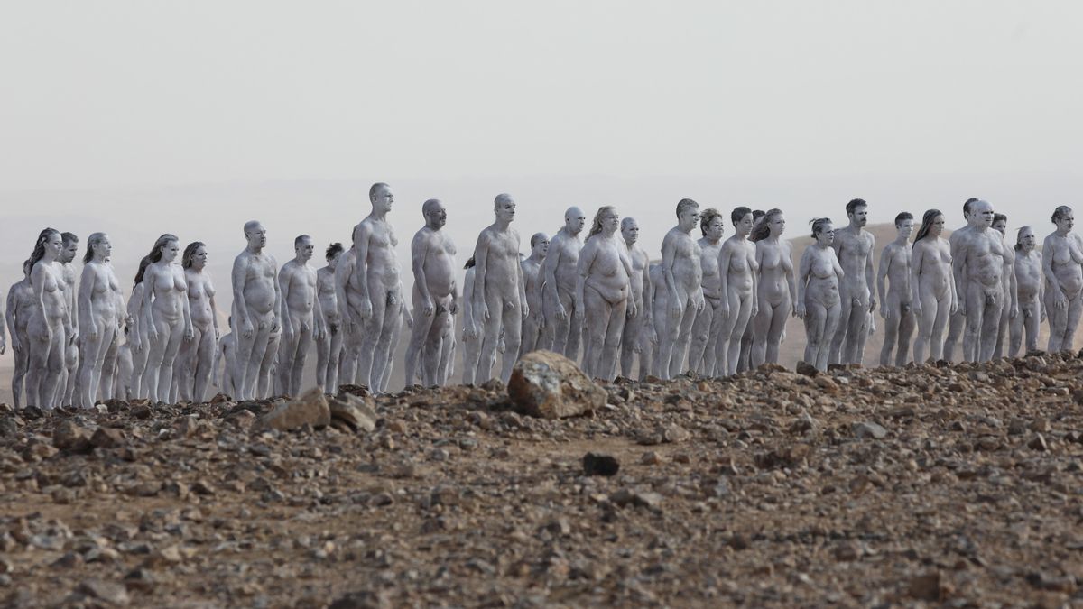 Una tubería de desnudos, de Spencer Tunick, para salvar el Mar Muerto EFE/EPA/ABIR SULTAN