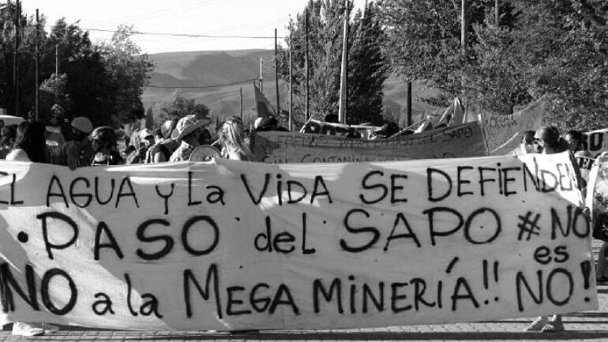 La historia de la megaminería en Chubut, atravesada por una crisis democrática