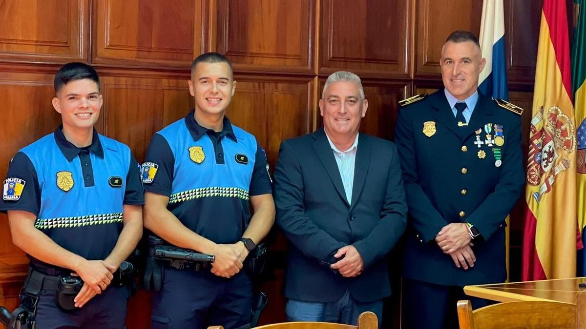La Villa de Garafía cuenta con dos nuevos policías locales como funcionarios de carrera