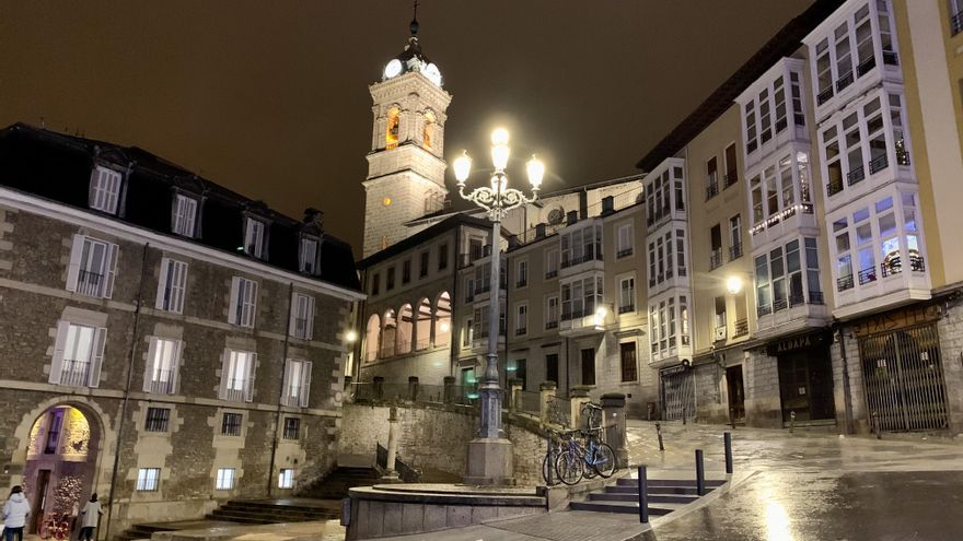 Vitoria pagará por la luz un 60% más que en 2021 y gastará el doble que Bilbao