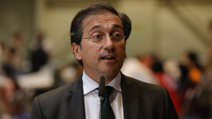 El ministro de Asuntos Exteriores, Unión Europea y Cooperación, José Manuel Albares, ha afirmado esta noche, tras finalizar la operación aérea de evacuación de Afganistán, que España no negociará con los talibanes. EFE/ Zipi/Archivo