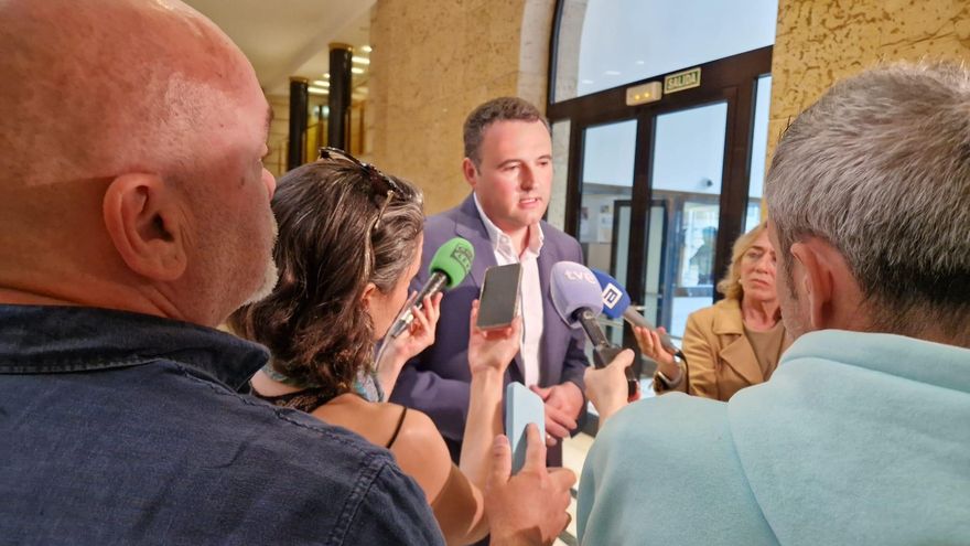 La Comisión de Investigación plantea reprobar a cuatro exconsejeros de Asturias por la muerte de cinco mineros en Zarréu