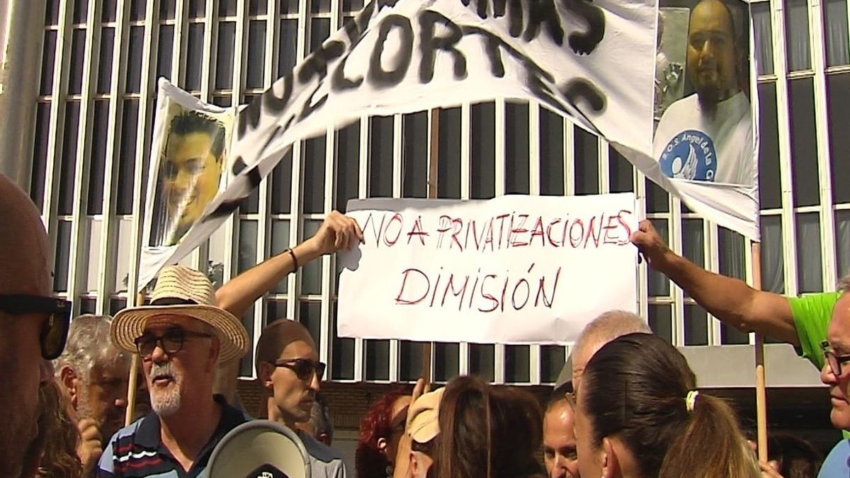 PP-A pide el cese de la dirección de Valme tras denuncias de sindicatos sobre la situación de los ascensores