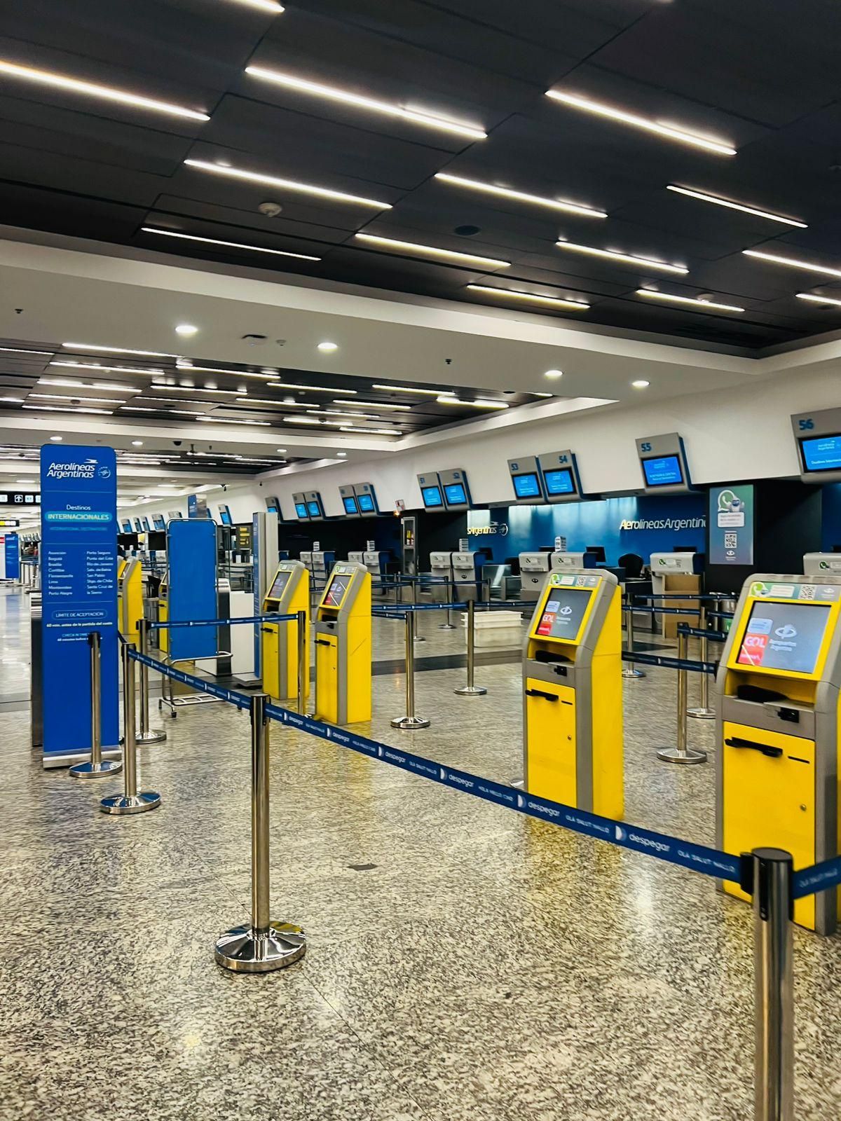 Aeroparque vacío, este jueves.