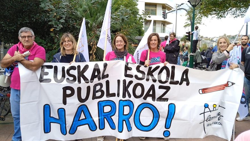 Clamor en Donostia a favor de la escuela pública y contra la "privatización" en la reforma educativa vasca
