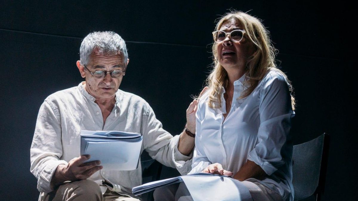 Amparo Larrañaga junto a Iñaki Miramón en la lectura dramatizada en honor a Ana Diosdado