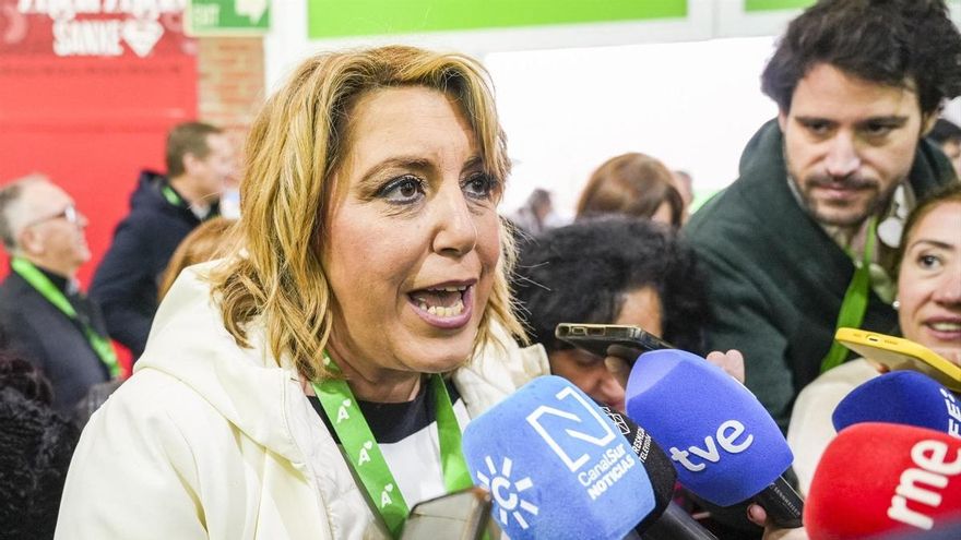 La expresidenta de la Junta de Andalucía, Susana Díaz, durante la inauguración del XV Congreso del PSOE de Andalucía. A 22 de febrero de 2025 en Granada, Andalucía (España).