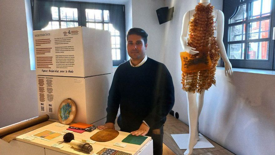 Vestidos fabricados con restos de zanahoria o pelo humano: así es la revolución de la moda sostenible