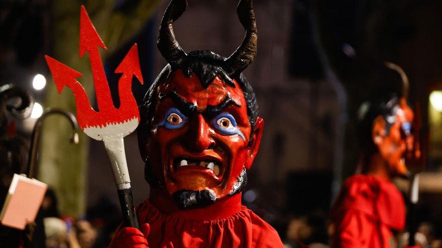 Entre dimonis i sants: Sant Antoni, la festa de Mallorca que es resisteix a la globalització