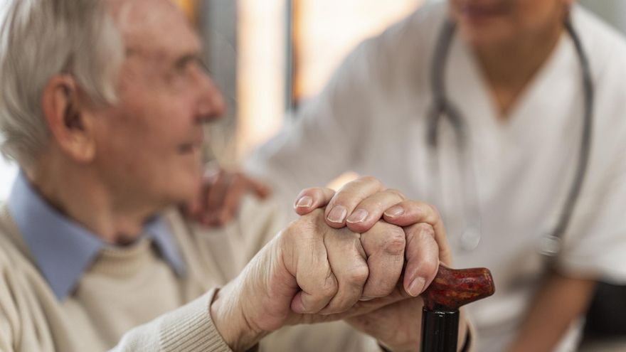 La Plataforma por los Mayores pide más apoyo económico para las plazas subvencionadas en residencias públicas