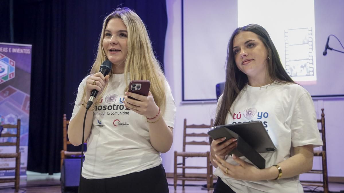 Jóvenes alemanes y españoles se unen para rendir homenaje a los inmigrantes españoles